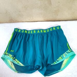 Women's Under Armour Green Shorts Size XXL Loose Fit New With Tags